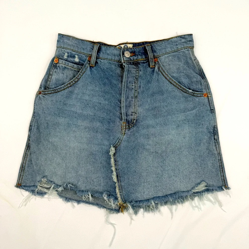 Free People We the Free Brea Mini Skirt Cut Off Denim Size 28 Distressed Raw Hem